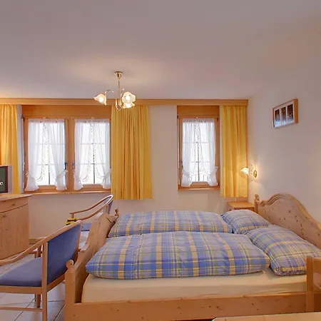 Arcade & Lejlighed Saas Fee