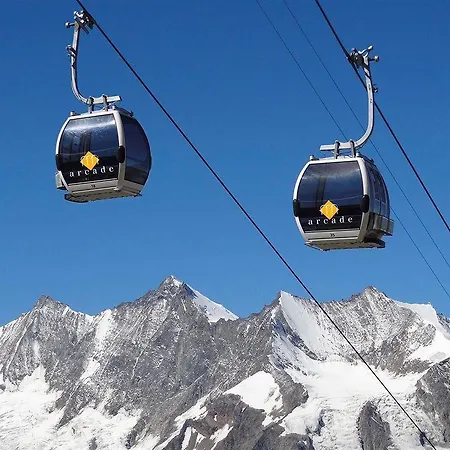 Arcade & * Saas Fee