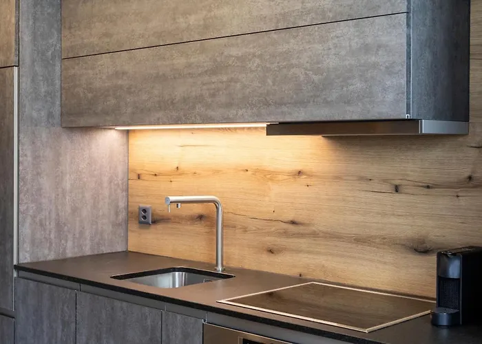 Διαμέρισμα Arcade & *