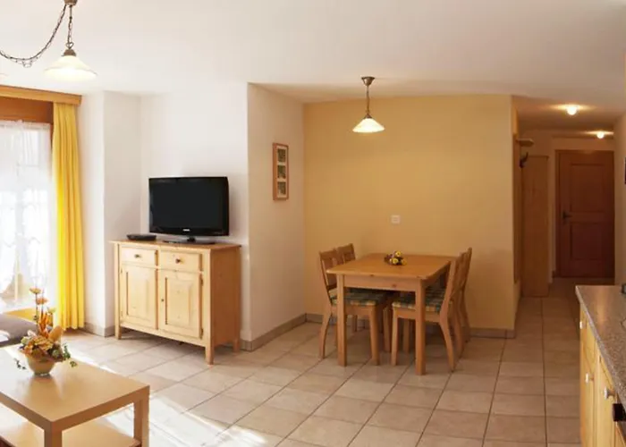 아파트 Arcade & *