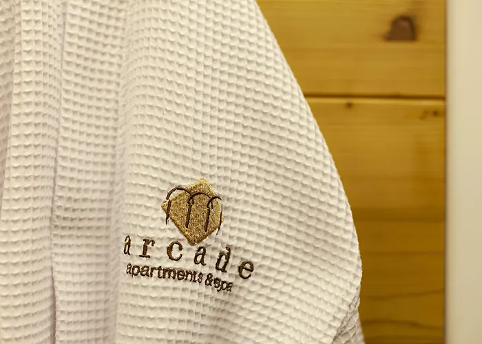 Arcade & 아파트 *